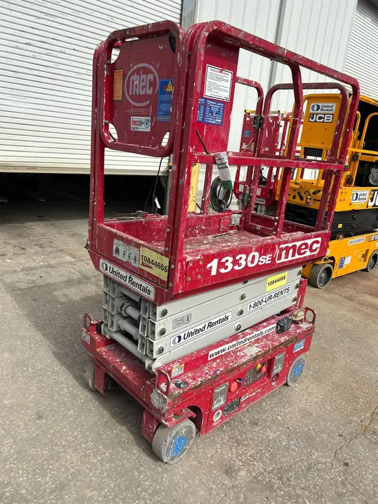 2018 MEC 1330SE Scissor Lift