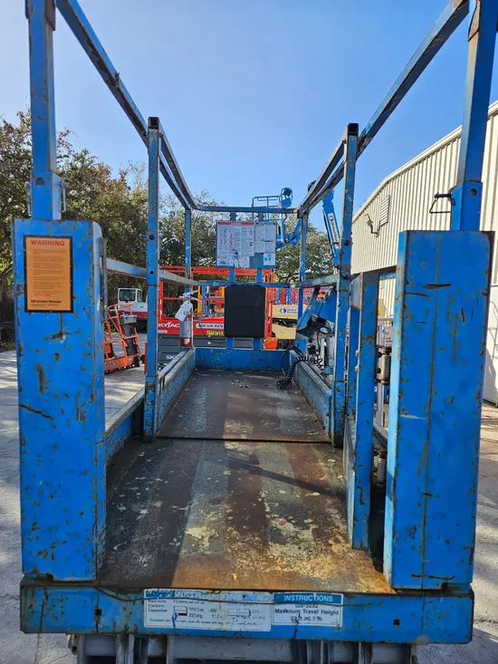 2015 Genie GS-3232 Scissor Lift