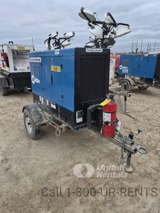 2021 Miller Welders Big Blue 500 Welder