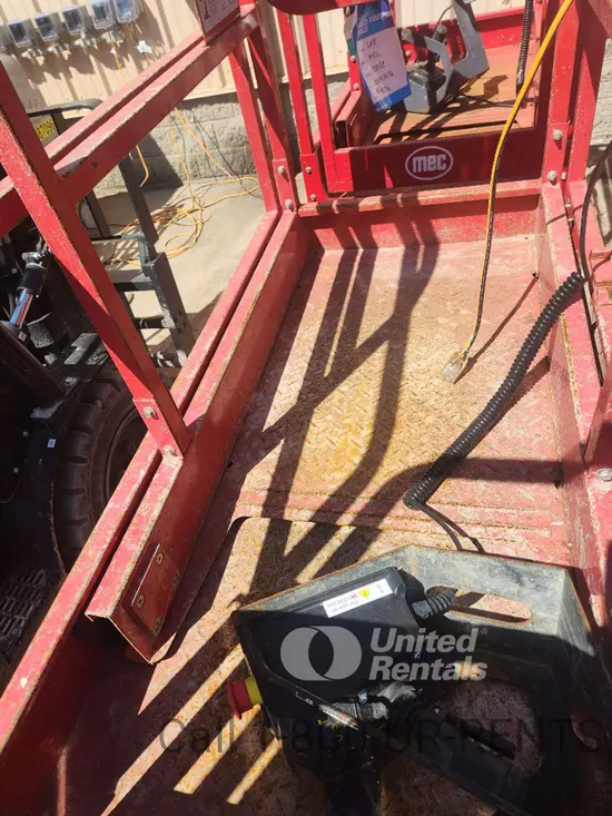 2019 MEC 1330SE Scissor Lift