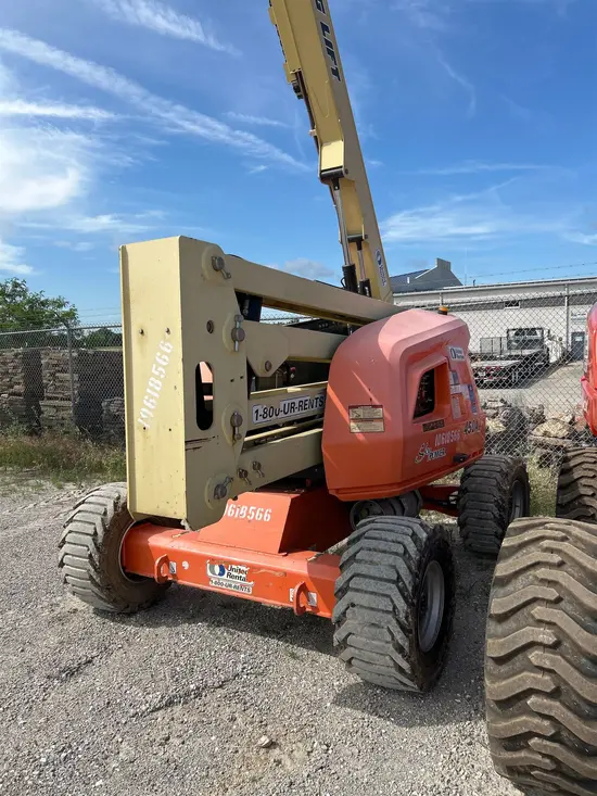 2017 JLG 450AJ Articulating Boom Lift