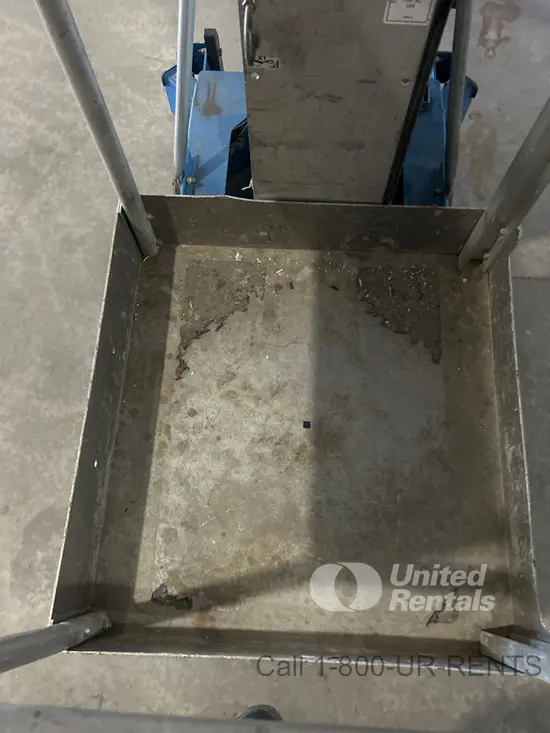 2018 Genie AWP-30SDC Pusharound Lift