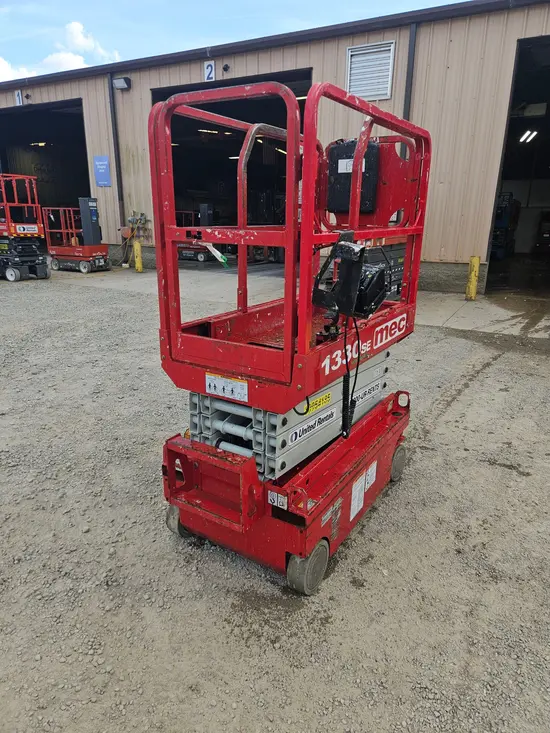 2019 MEC 1330SE Scissor Lift