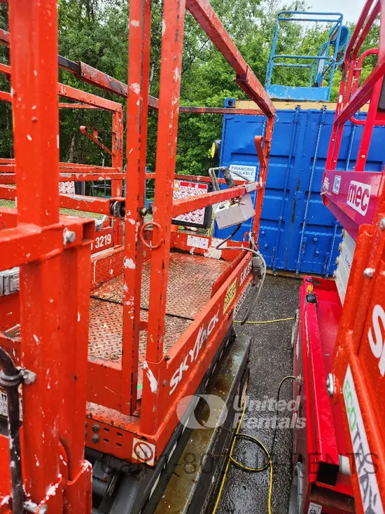 2018 Skyjack SJIII3219 Scissor Lift