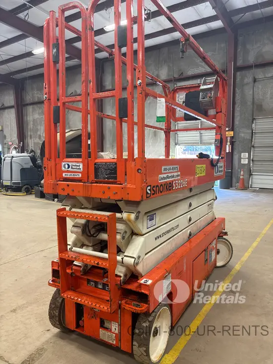 2019 Snorkel S3226E Scissor Lift