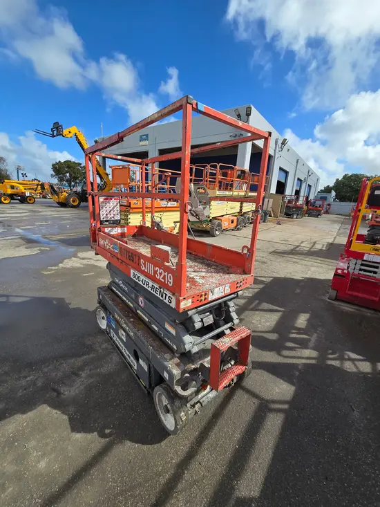 2018 Skyjack SJIII3219 Scissor Lift