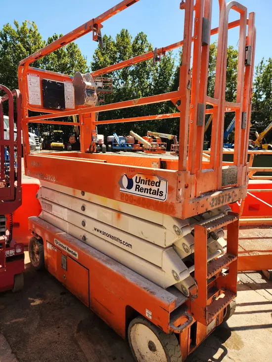 2019 Snorkel S3226E Scissor Lift