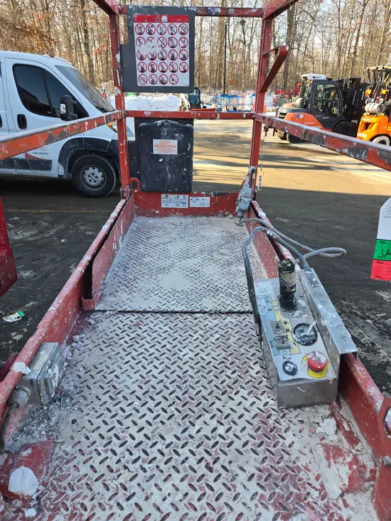 2016 Skyjack SJIII3219 Scissor Lift