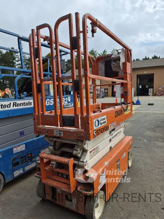 2021 Snorkel S3219E Scissor Lift