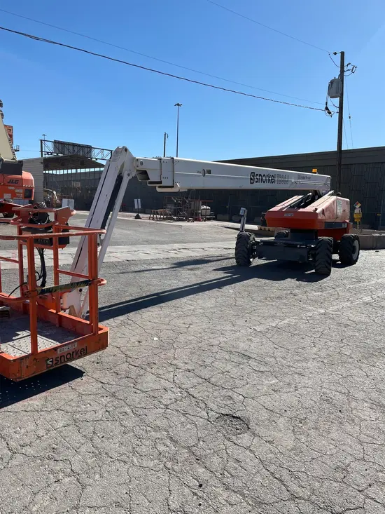 2016 Snorkel TB86J Boom Lift