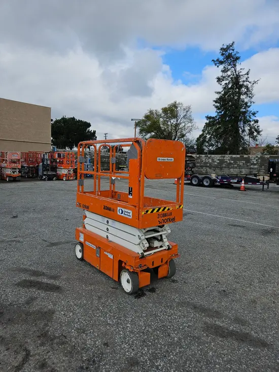 2018 Snorkel S3219E Scissor Lift