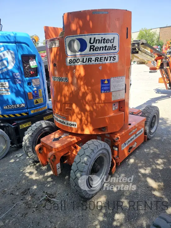 2018 JLG E300AJP Articulating Boom Lift