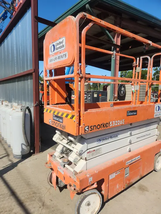 2019 Snorkel S3226E Scissor Lift