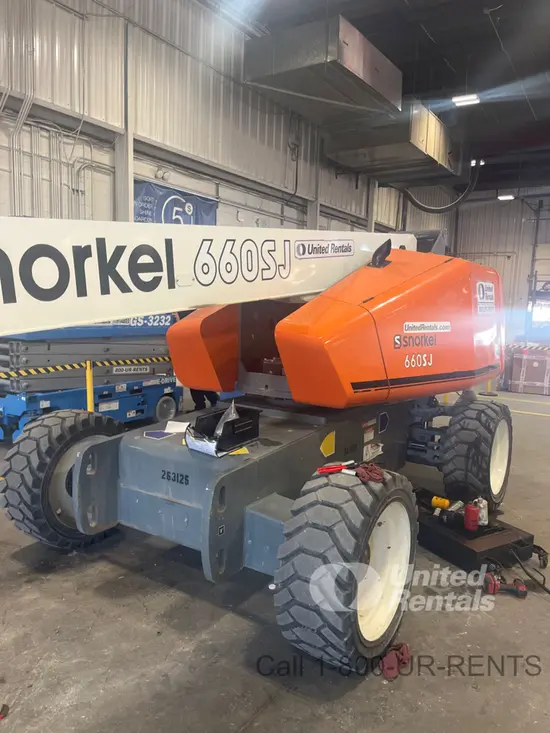2019 Snorkel 660SJ Boom Lift