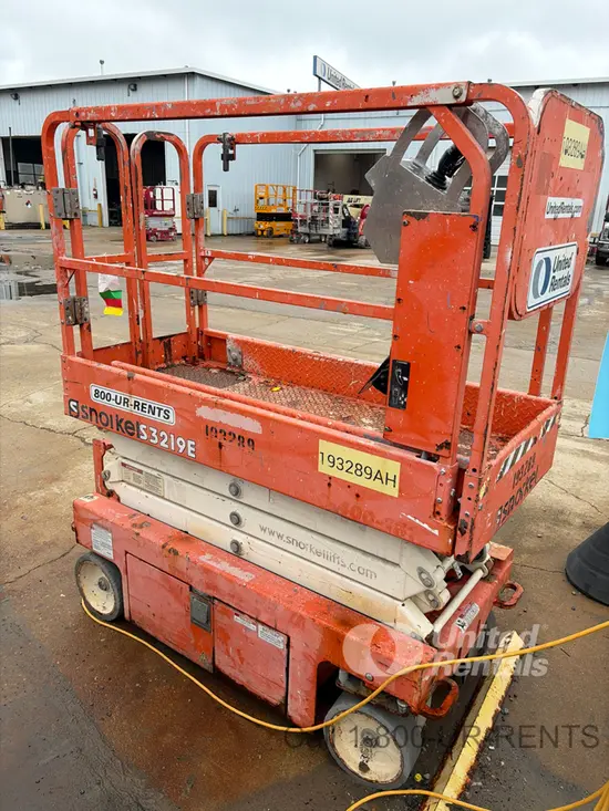 2017 Snorkel S3219E Scissor Lift