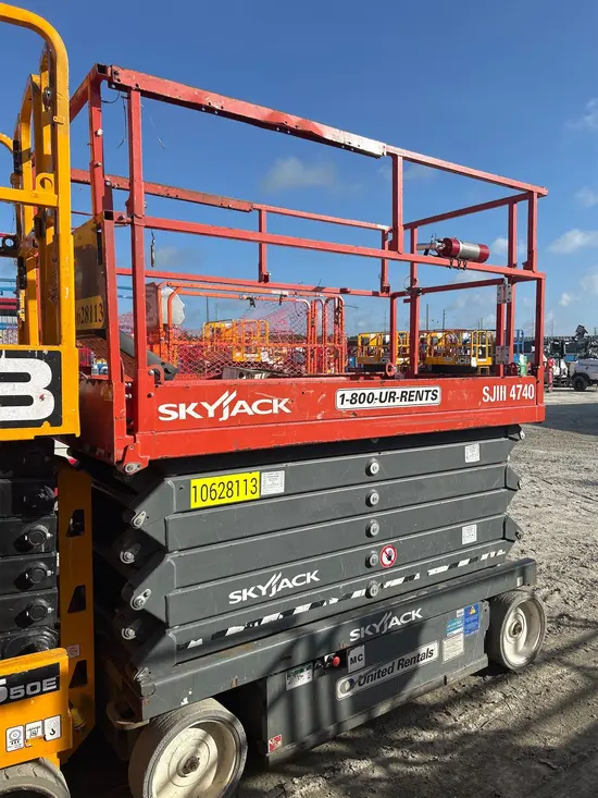 2017 Skyjack SJIII4740 Scissor Lift