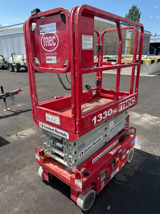 2019 MEC 1330SE Scissor Lift