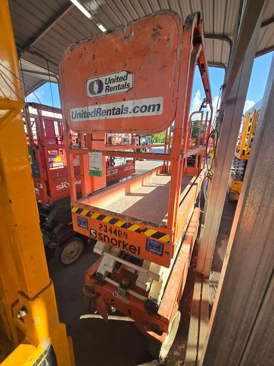 2019 Snorkel S3226E Scissor Lift