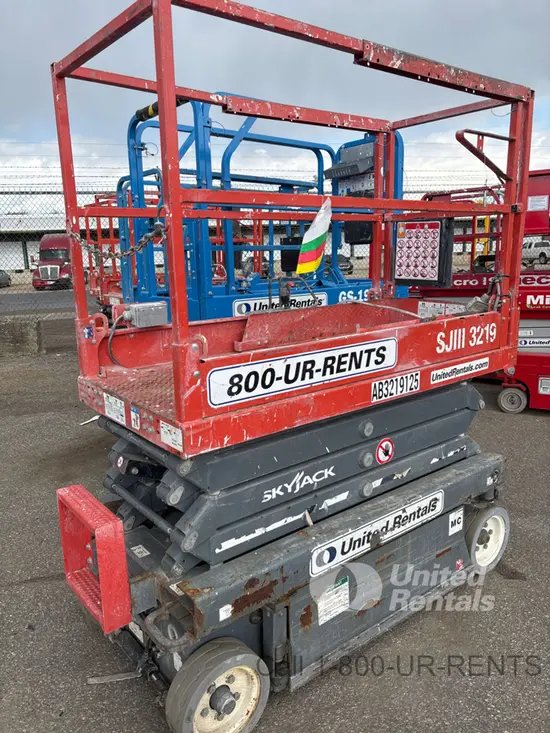 2017 Skyjack SJIII3219 Scissor Lift