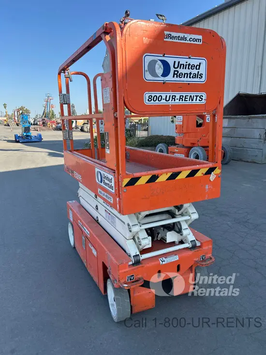 2018 Snorkel S3219E Scissor Lift