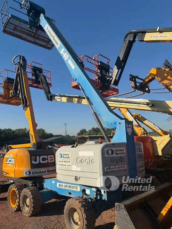 2018 Genie S-40 Boom Lift