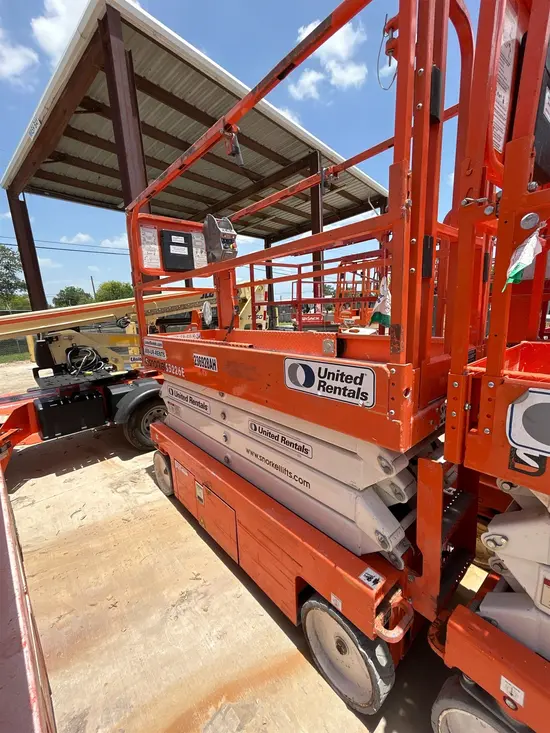 2019 Snorkel S3226E Scissor Lift