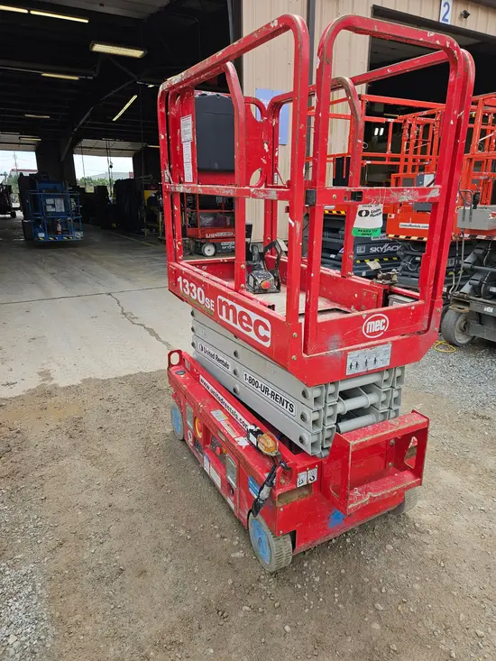 2019 MEC 1330SE Scissor Lift