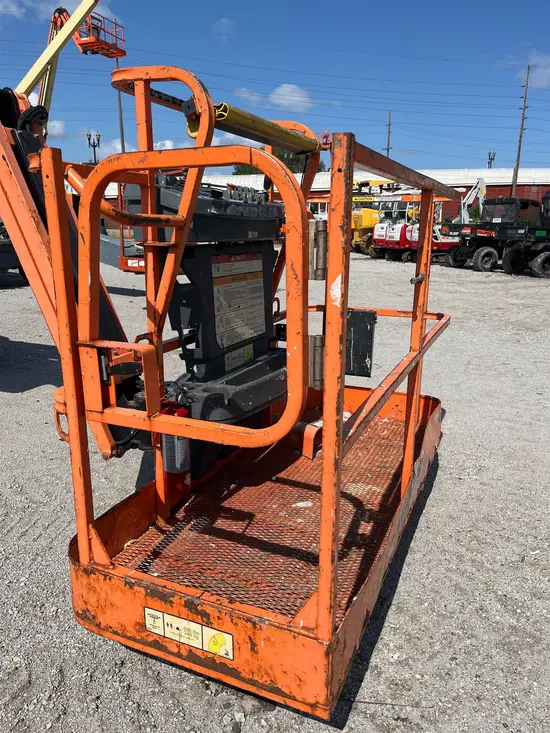 2016 JLG 450AJ Articulating Boom Lift