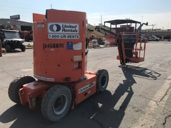 2016 JLG E300AJP Articulating Boom Lift