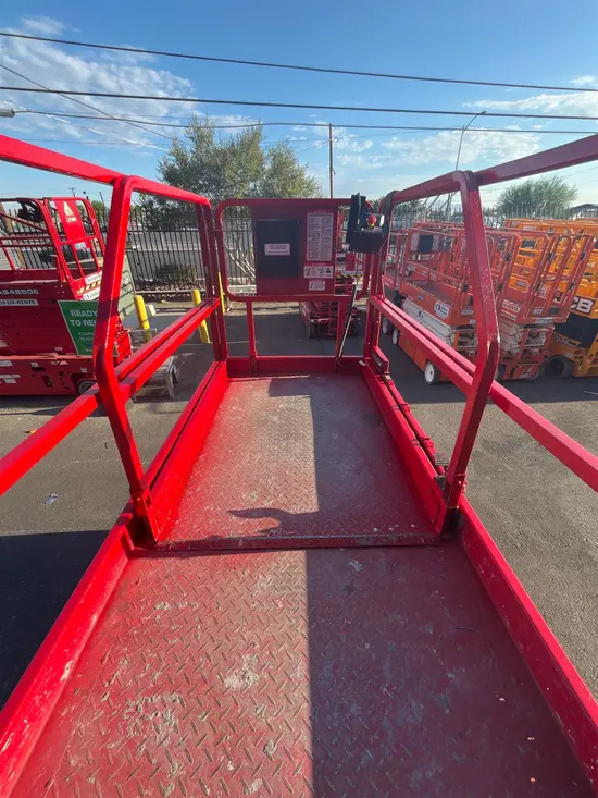 2018 MEC 4046SE Scissor Lift