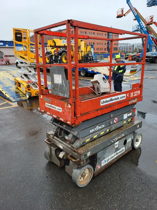 2017 Skyjack SJIII3219 Scissor Lift