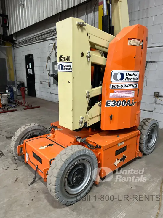 2016 JLG E300AJP Articulating Boom Lift