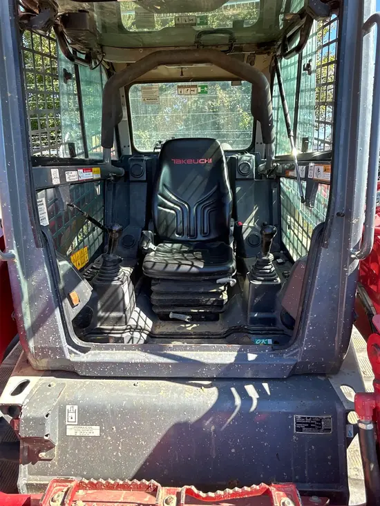 2021 Takeuchi TL12R2-CR Track Loader