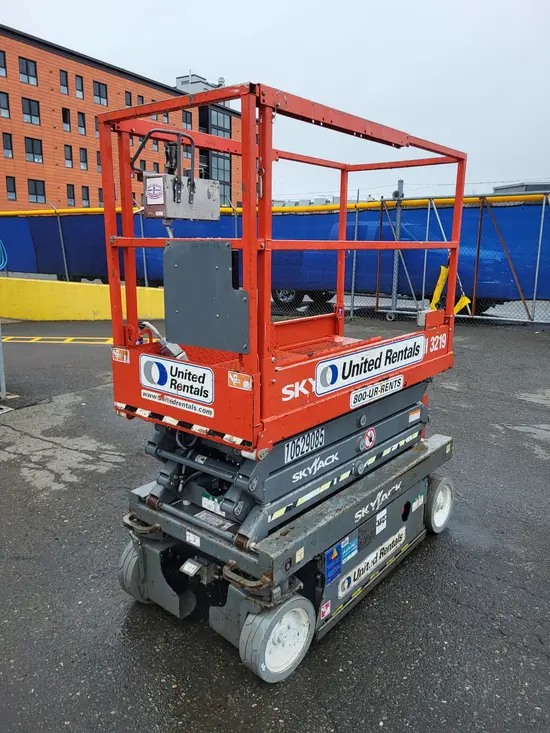 2017 Skyjack SJIII3219 Scissor Lift