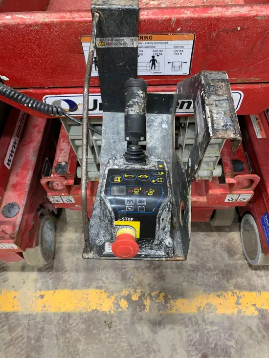 2019 MEC 1330SE Scissor Lift