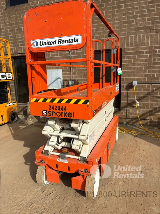 2019 Snorkel S3226E Scissor Lift