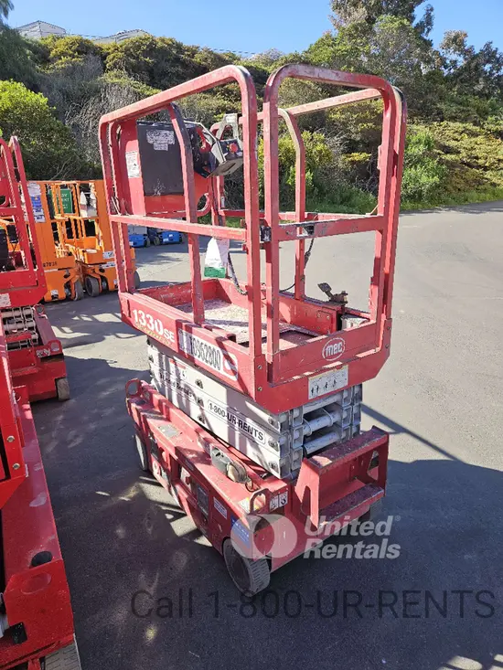 2019 MEC 1330SE Scissor Lift