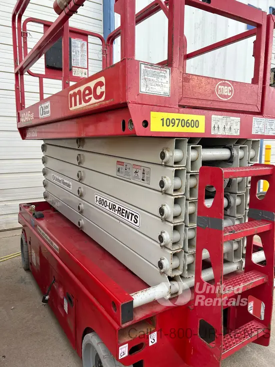 2019 MEC 4046SE Scissor Lift