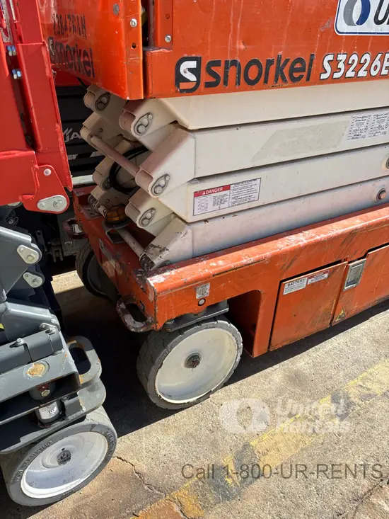 2019 Snorkel S3226E Scissor Lift