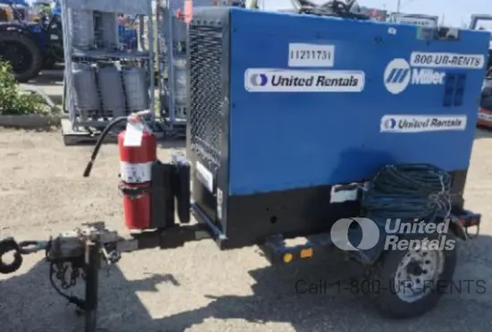 2021 Miller Welders Big Blue 500 Welder