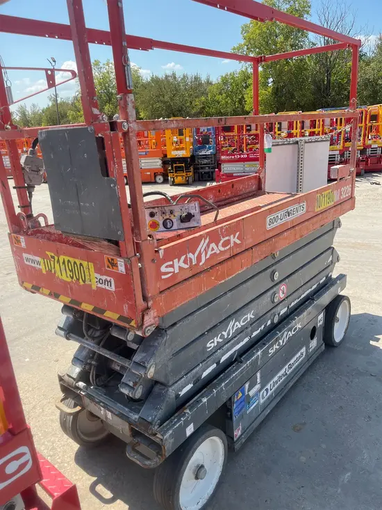 2018 Skyjack SJIII3226 Scissor Lift