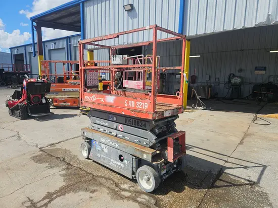 2016 Skyjack SJIII3219 Scissor Lift