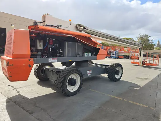 2017 Snorkel TB86J Boom Lift