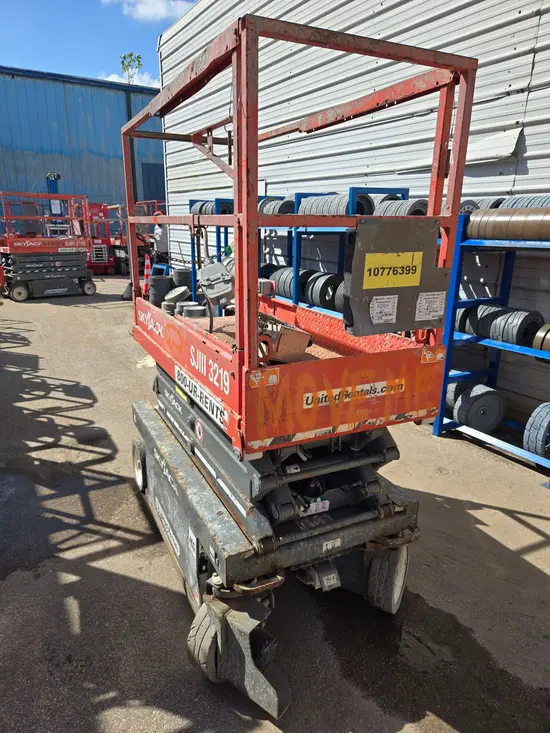 2018 Skyjack SJIII3219 Scissor Lift