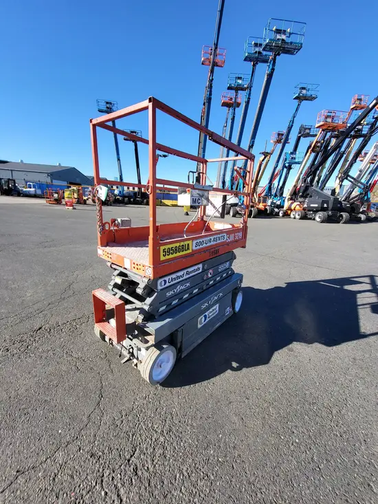2018 Skyjack SJIII3219 Scissor Lift