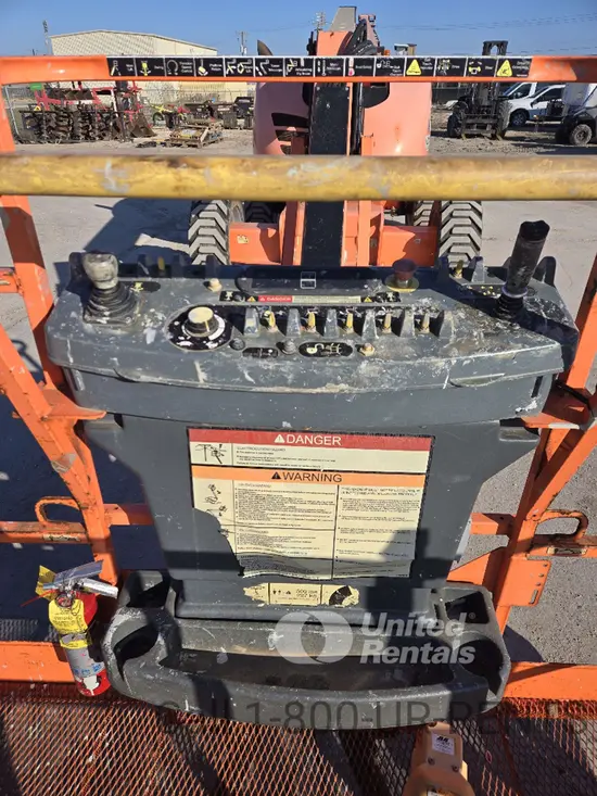 2017 JLG 600AJ Articulating Boom Lift
