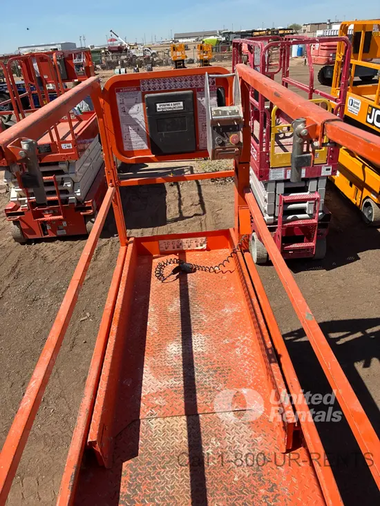 2019 Snorkel S3226E Scissor Lift