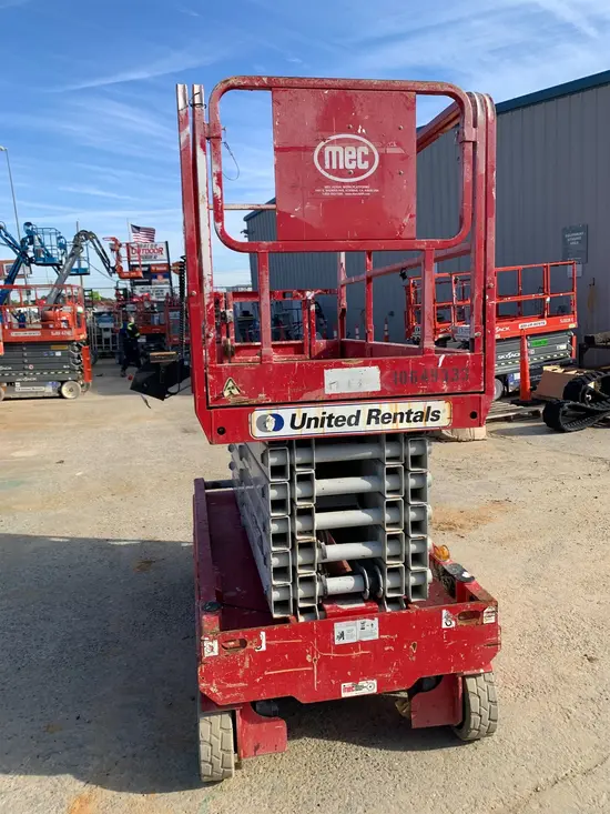 2017 MEC 4046SE Scissor Lift