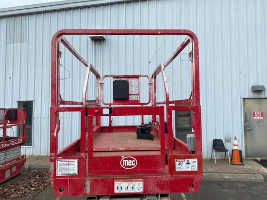 2018 MEC 4046SE Scissor Lift