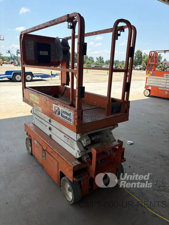 2019 Snorkel S3219E Scissor Lift